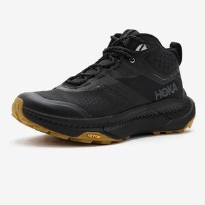 HOKA Women HIKE GTX Black 6.5 NEW in box